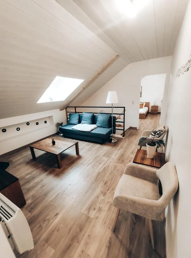 Le Verdi-A Cote De Geneve-Calme-Confortable-Wifi-Parking Apartment Neydens France